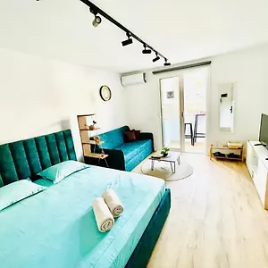 Apartamento 1,, Tirana